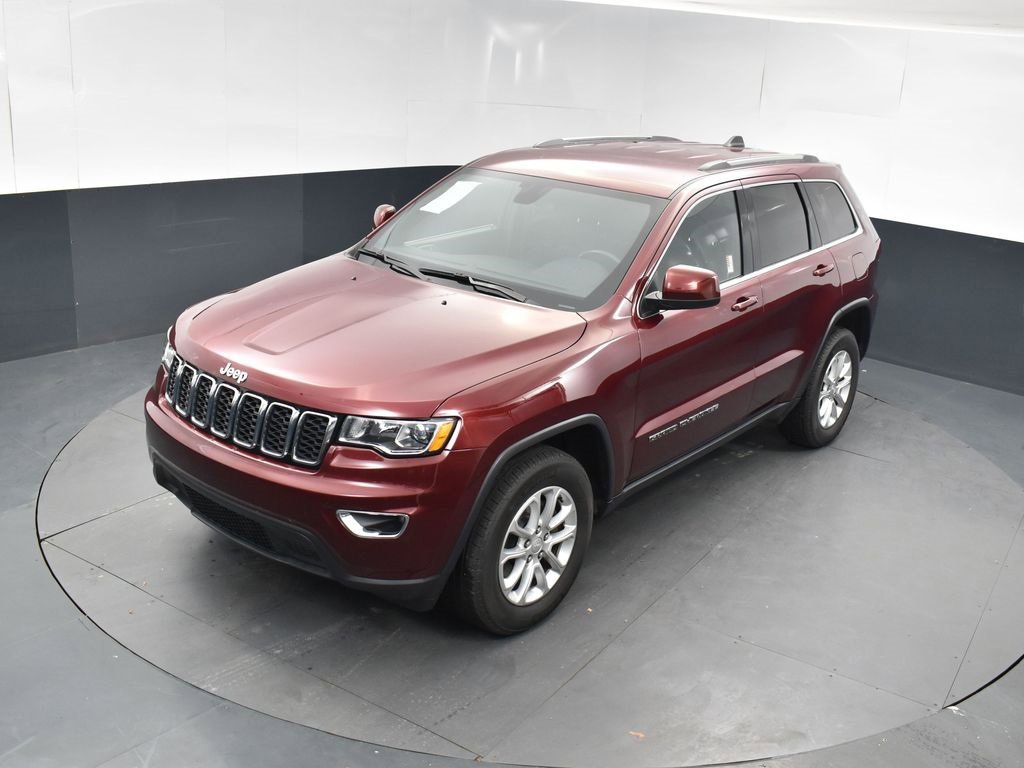 Used 2021 Jeep Grand Cherokee Laredo image 33