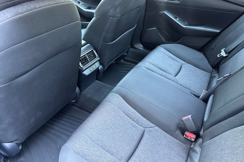 Certified 2025 Honda Accord SE image 7