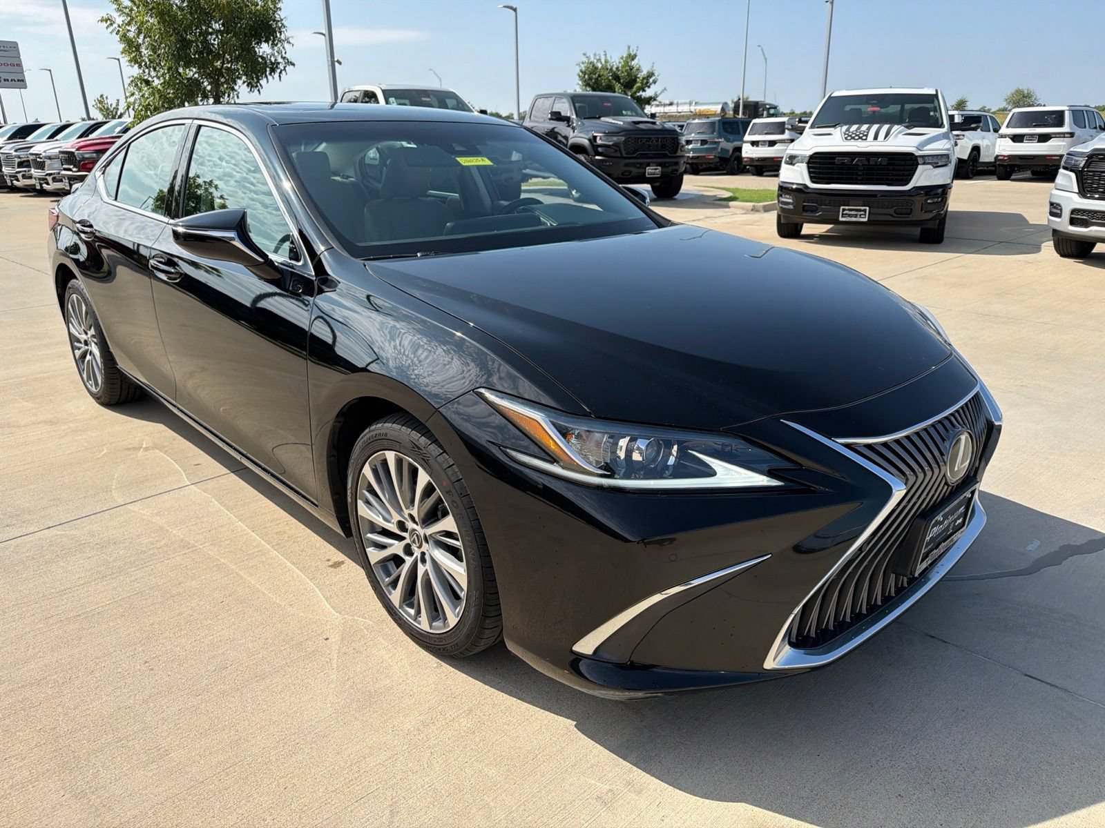 Used 2021 Lexus ES 250 w/ Premium Package AWD/4WD image 7