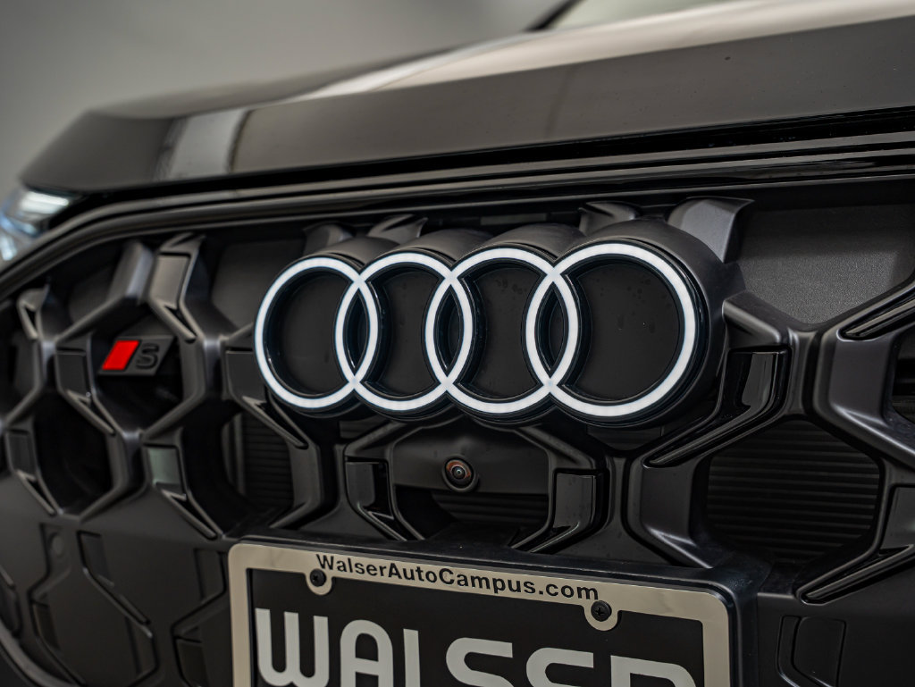 New 2026 Audi SQ5 Prestige AWD/4WD image 12