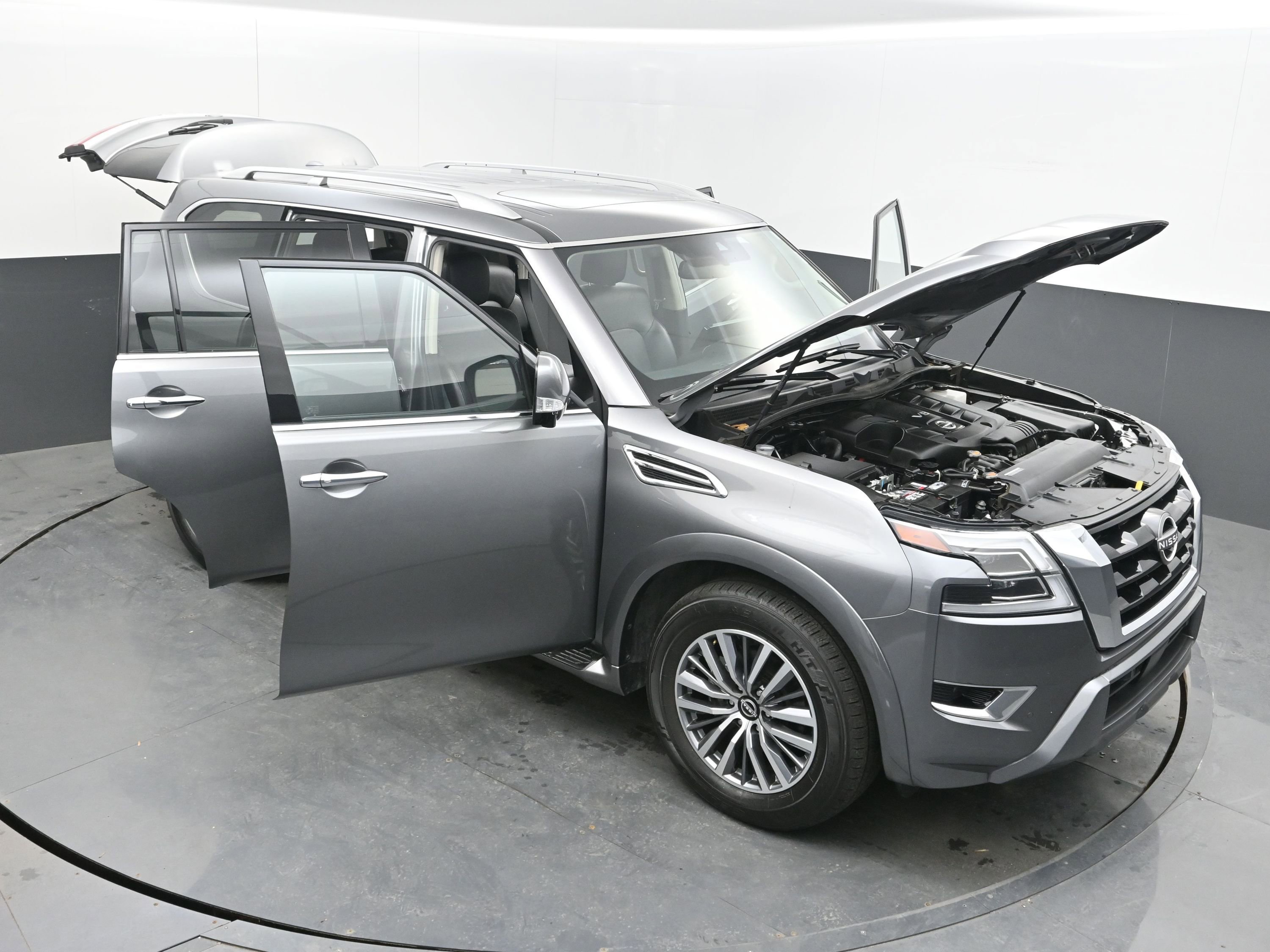 Certified 2024 Nissan Armada SL image 34