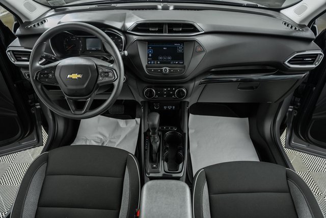 Used 2023 Chevrolet TrailBlazer LT image 21