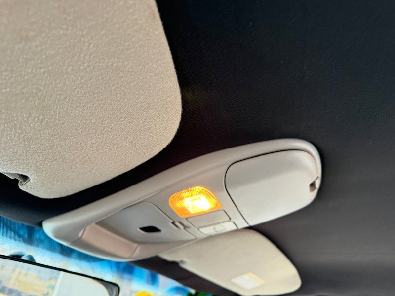 Used 2002 Dodge Ram 2500 Truck SLT image 4