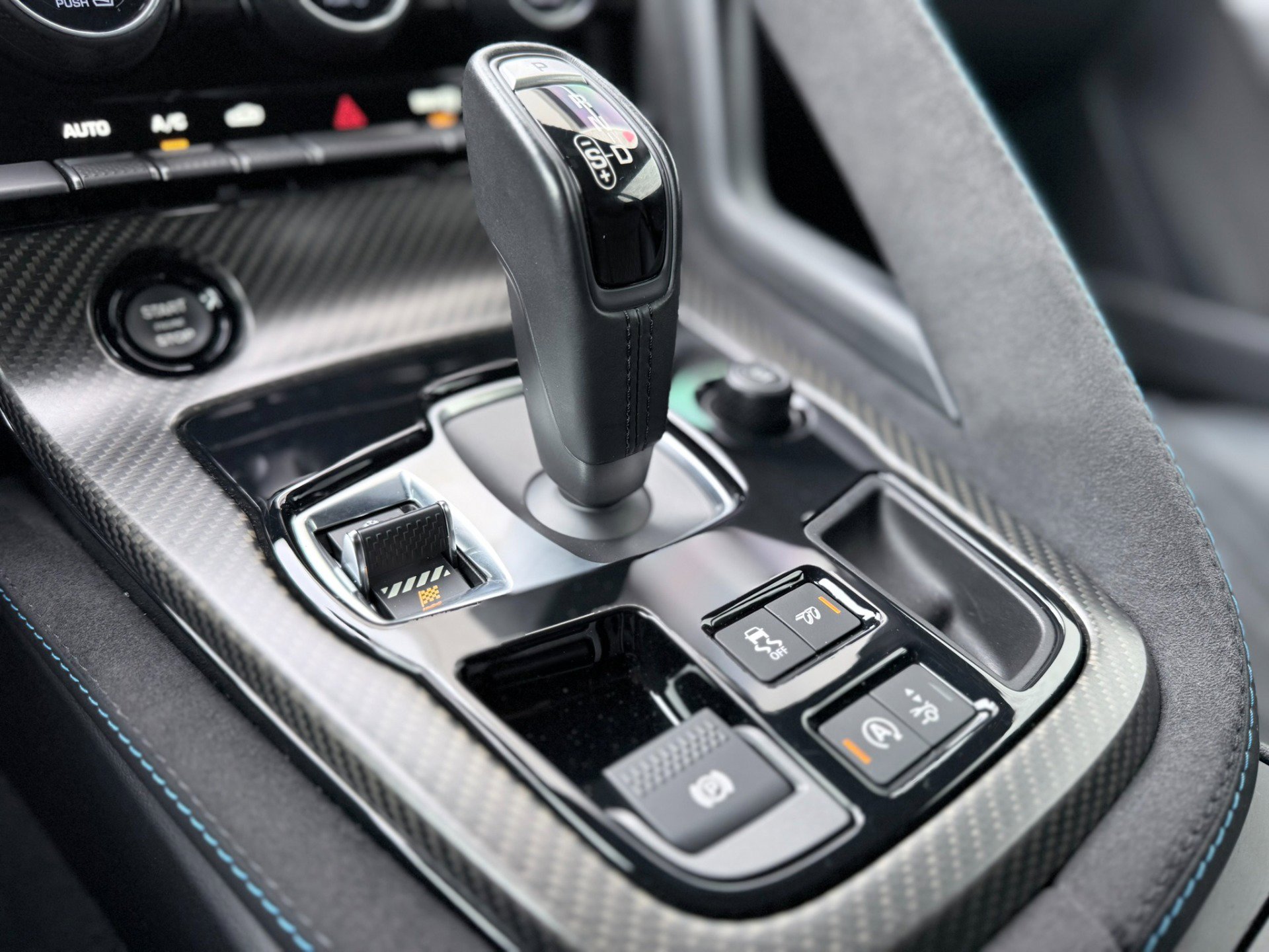 Used 2017 Jaguar F-TYPE SVR image 25