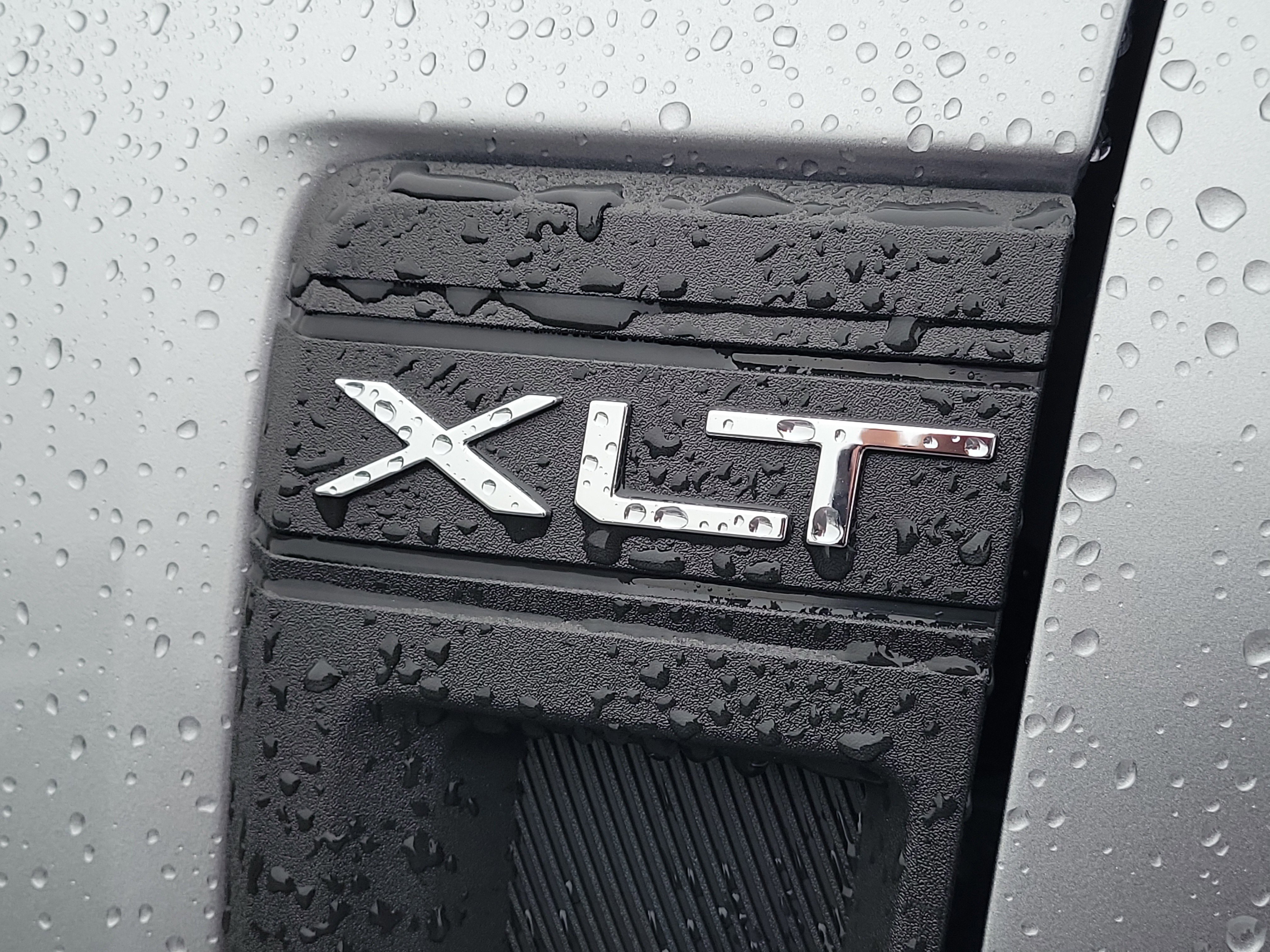 Used 2024 Ford Maverick XLT w/ XLT Luxury Package image 8