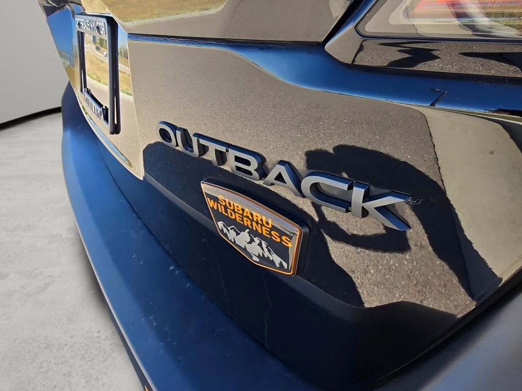 Used 2022 Subaru Outback Wilderness image 9