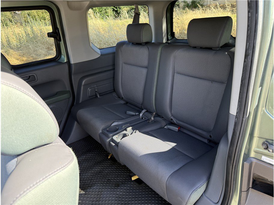 Used 2003 Honda Element EX image 11