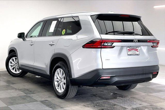 Used 2025 Toyota Grand Highlander AWD image 10