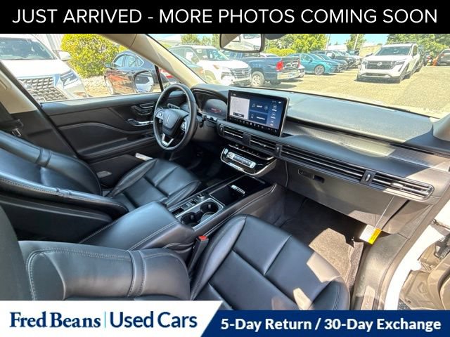 Used 2023 Lincoln Corsair AWD image 17