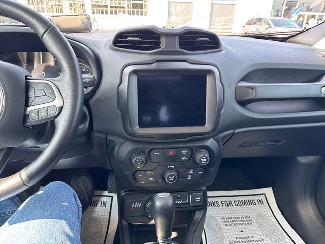Used 2023 Jeep Renegade Limited w/ Sun/Sound Group AWD/4WD image 19
