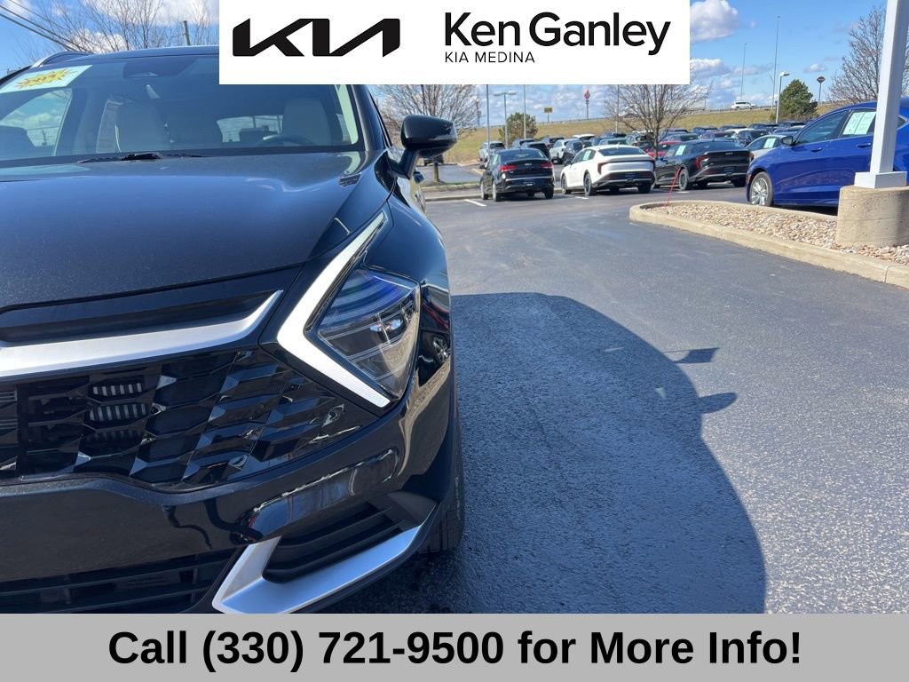 Certified 2025 Kia Sportage EX image 21