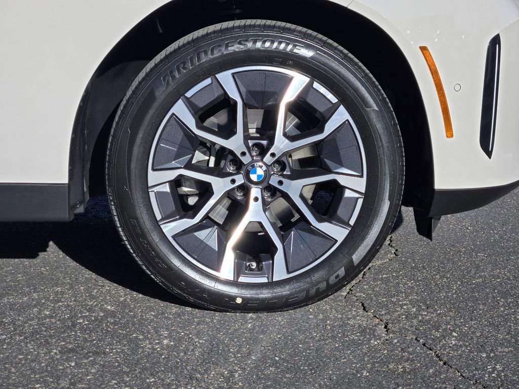 Certified 2025 BMW X3 xDrive30i w/ Convenience Package image 12