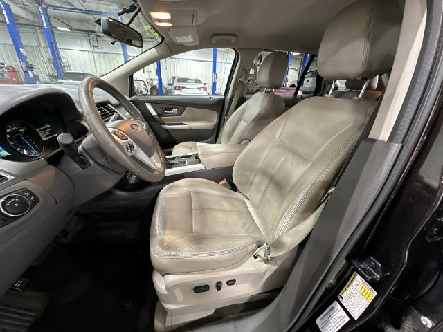Used 2013 Ford Edge SEL FWD image 17