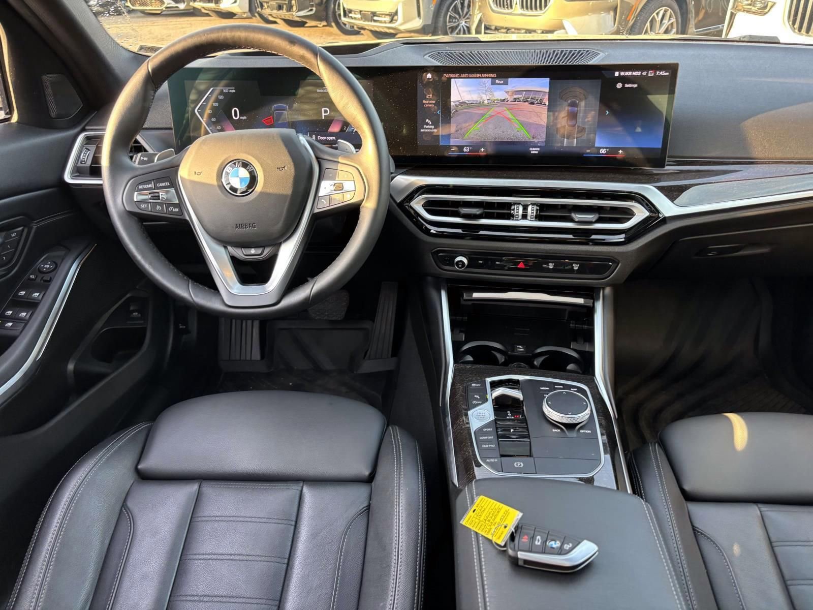 Used 2023 BMW 330i xDrive Sedan w/ Premium Package AWD/4WD image 28