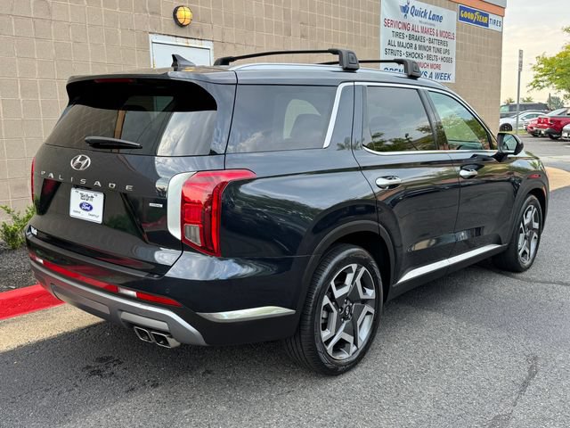 Used 2024 Hyundai Palisade Limited AWD/4WD image 5