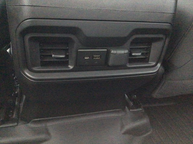 Used 2022 Chevrolet Silverado 1500 RST w/ LPO, Blackout Package image 19