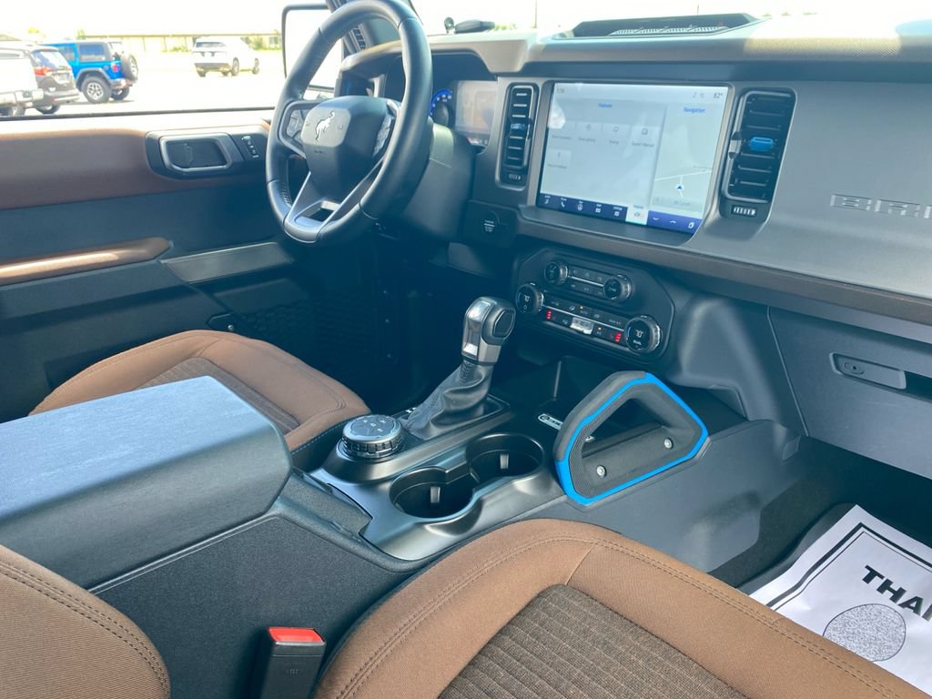 Used 2023 Ford Bronco Outer Banks AWD/4WD image 41