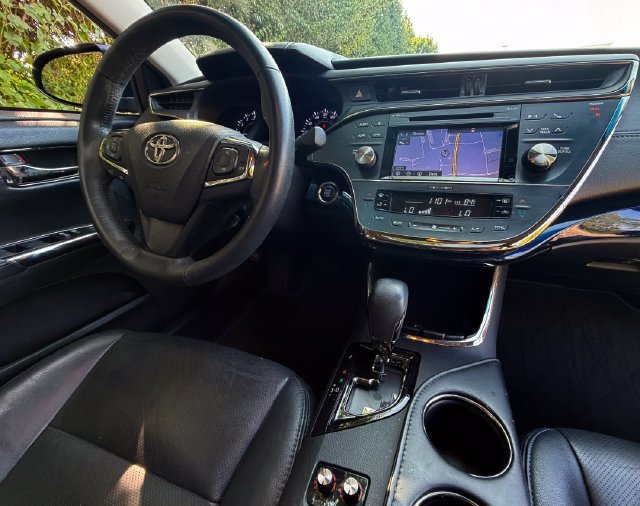 Used 2015 Toyota Avalon XLE Touring Sport Edition FWD image 26