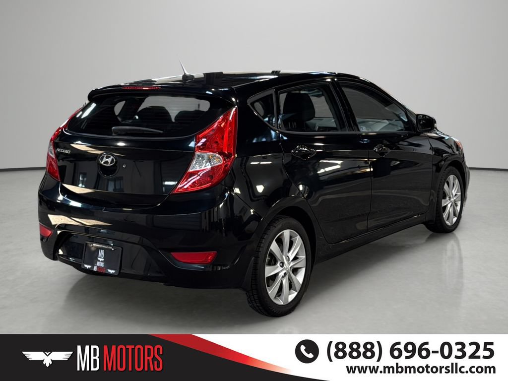 Used 2014 Hyundai Accent SE FWD image 4
