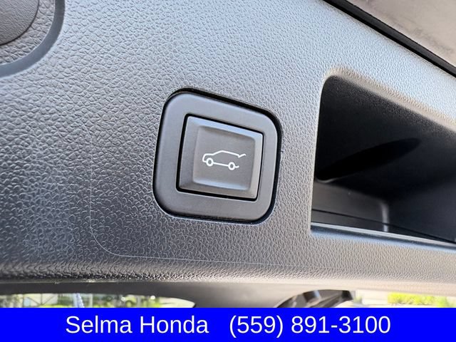 Used 2025 Chevrolet Equinox LT w/ Convenience Package II AWD/4WD image 27