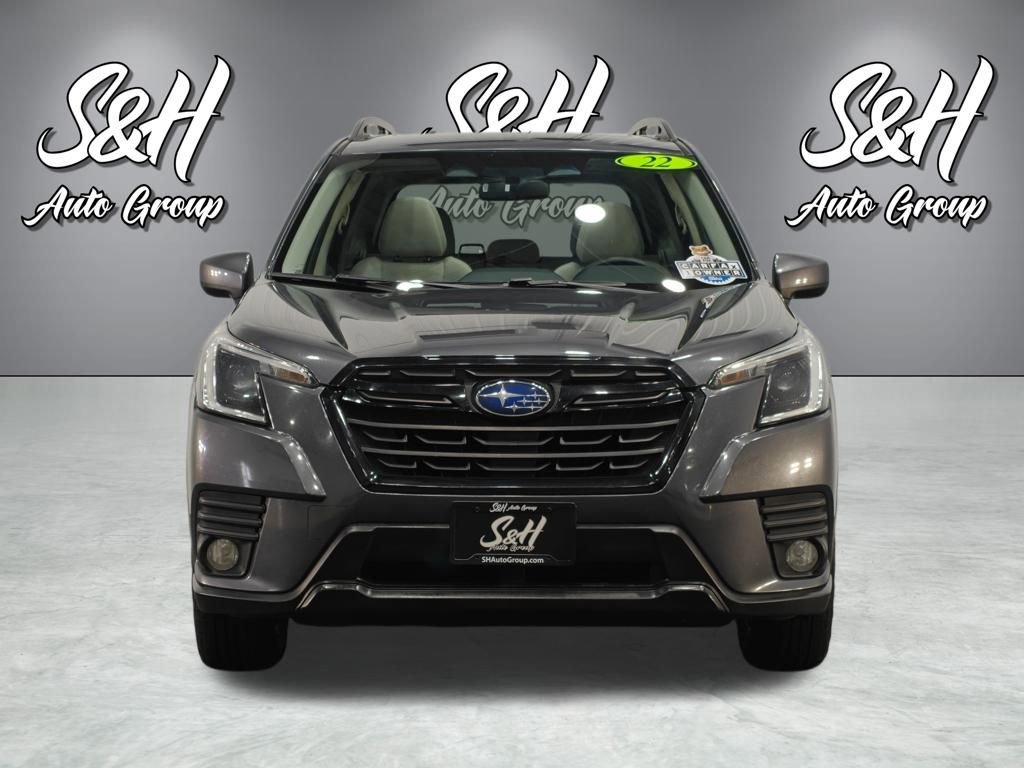 Used 2022 Subaru Forester Premium image 16