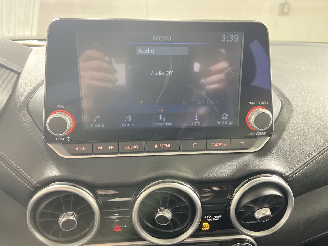 Used 2025 Nissan Sentra SV FWD image 18