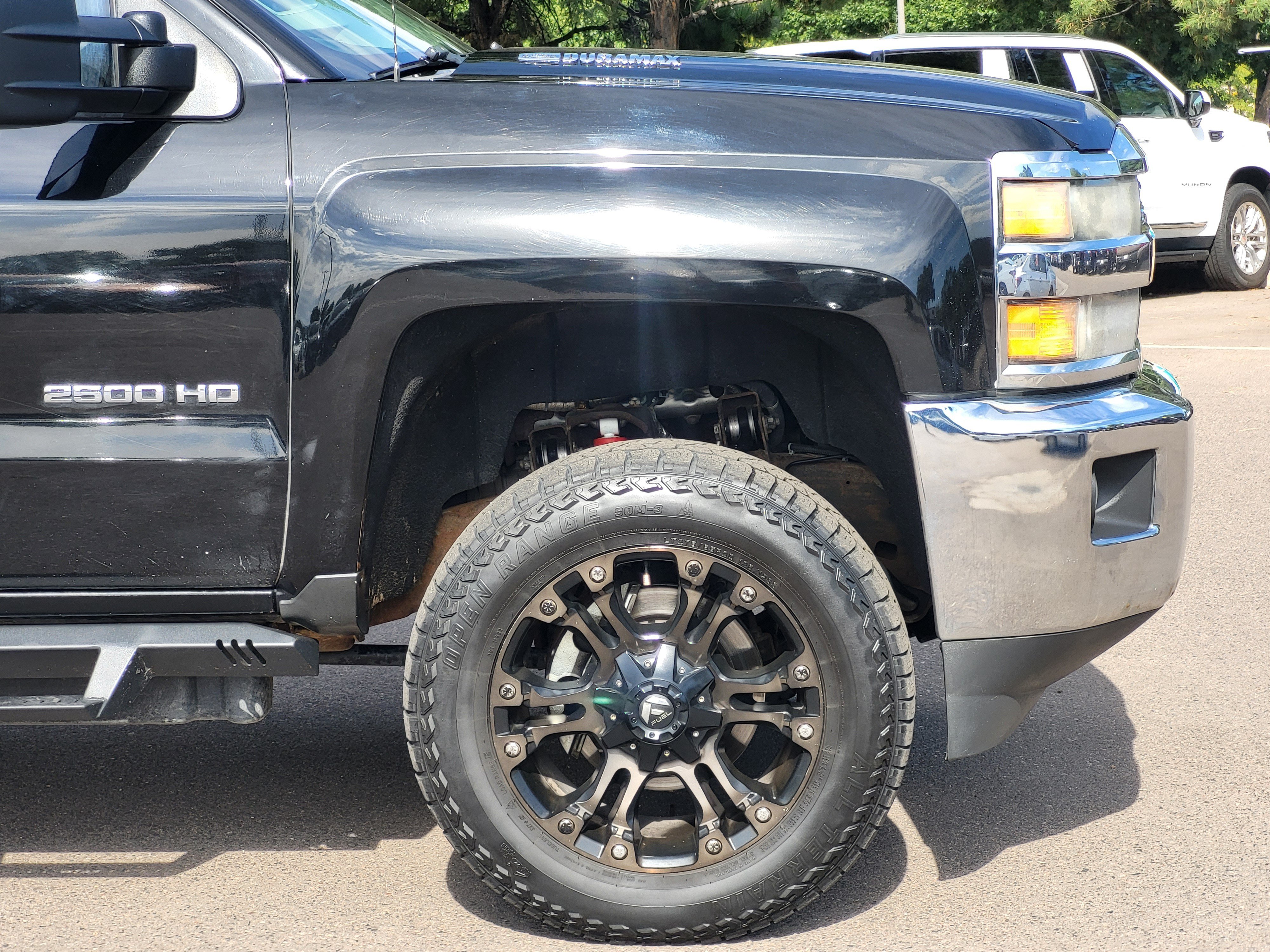Used 2015 Chevrolet Silverado 2500 LT w/ Z71 Package, Off-Road AWD/4WD image 7