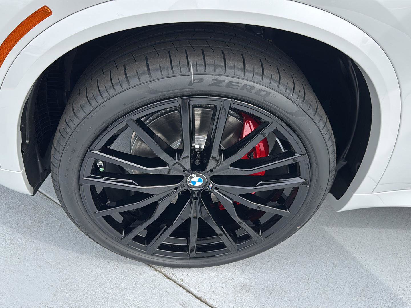 New 2026 BMW X5 sDrive40i image 31