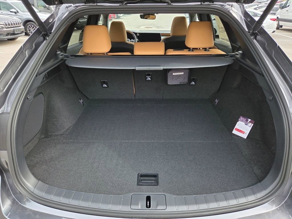 New 2026 Lexus RX 450h AWD image 31