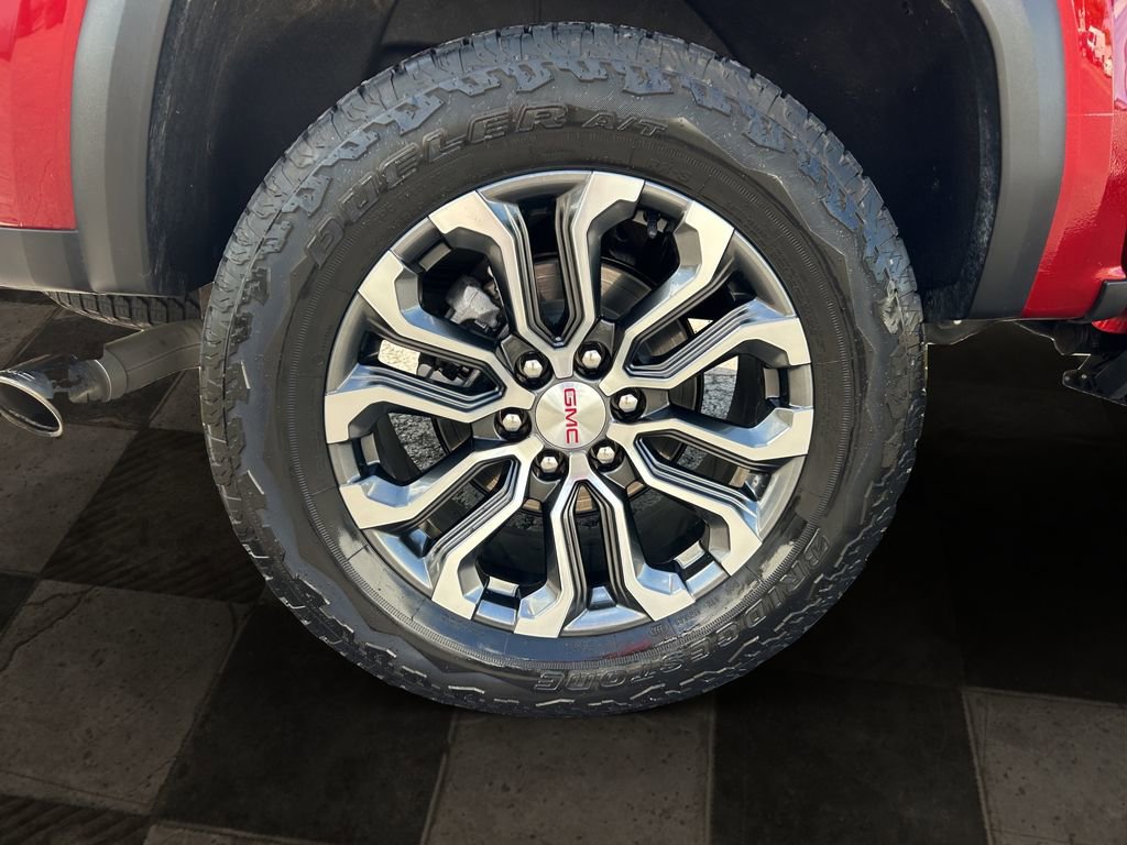 Used 2026 GMC Canyon Denali AWD/4WD image 12