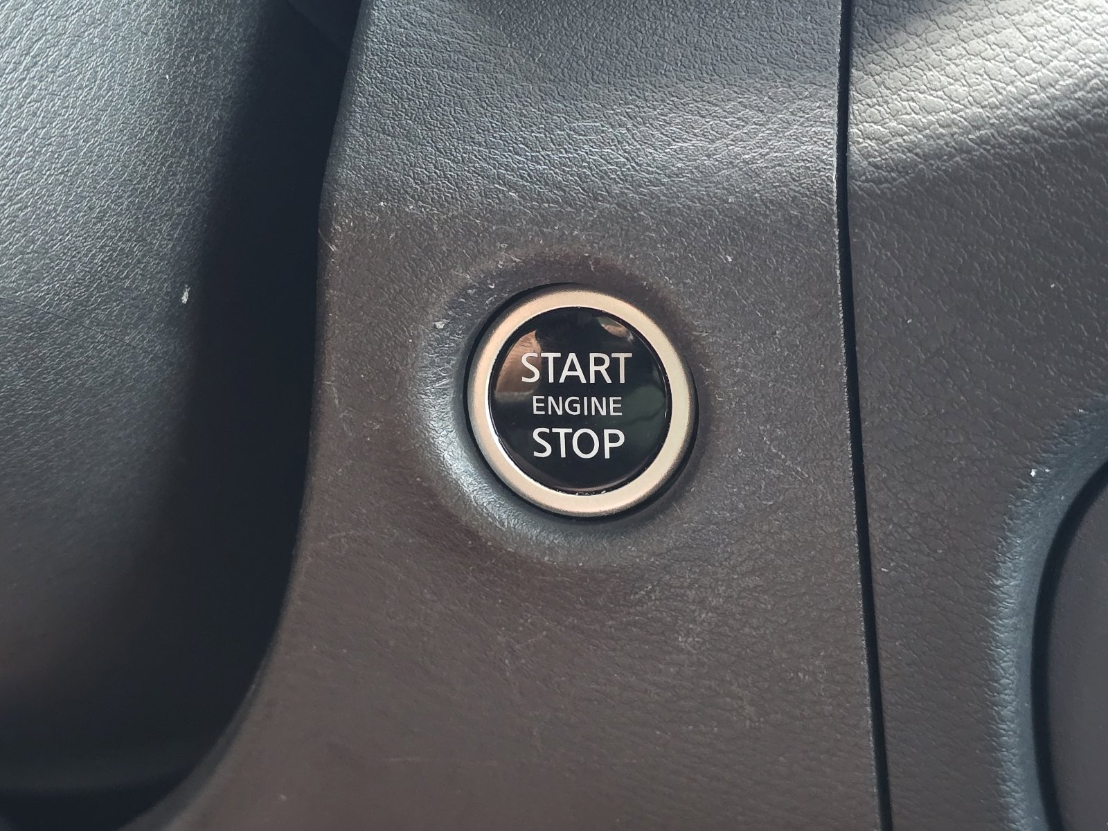Certified 2023 Nissan Frontier SV w/ SV Premium Package image 21
