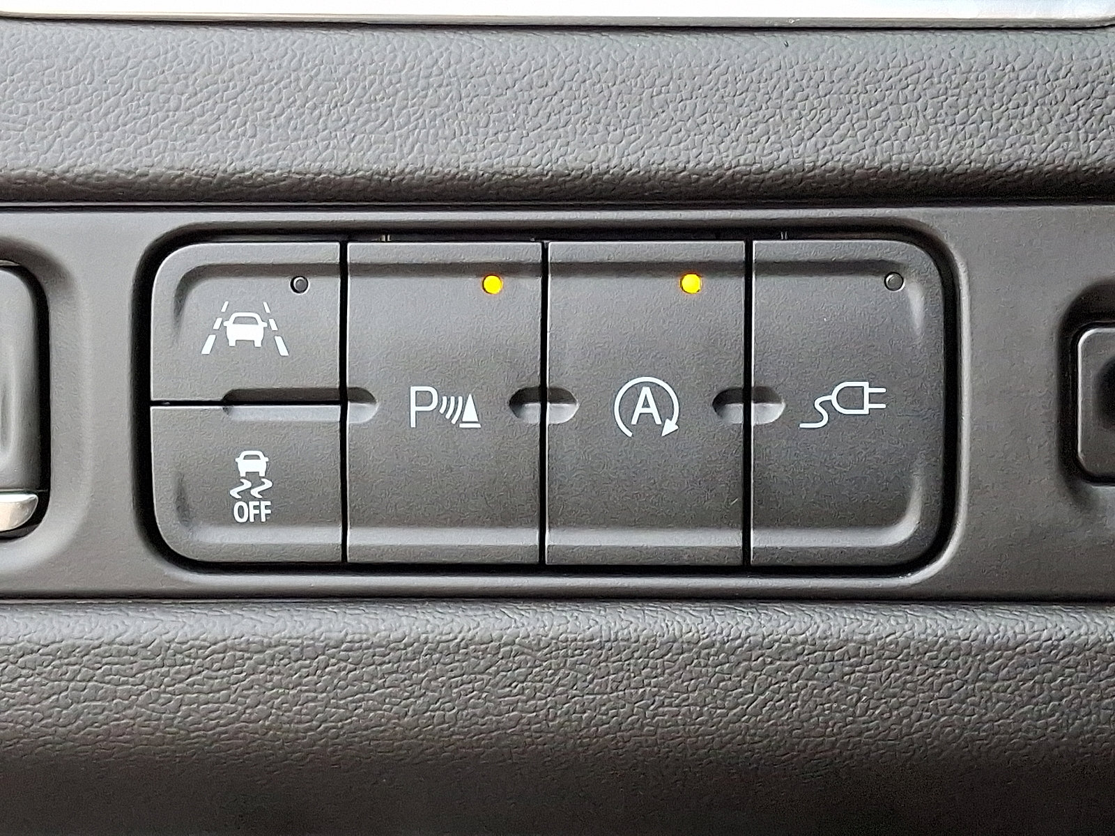 Used 2021 Chevrolet Tahoe LT w/ LT Signature Package image 24