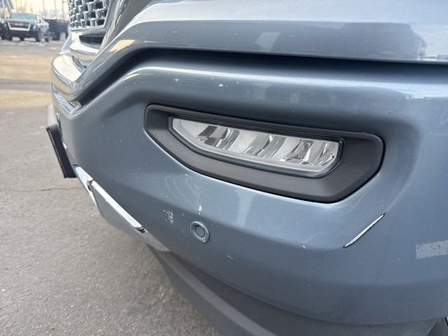 Used 2016 GMC Sierra 1500 Denali w/ Enhanced Driver Alert Package image 12