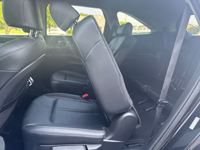 Used 2023 Kia Sorento EX AWD/4WD image 26