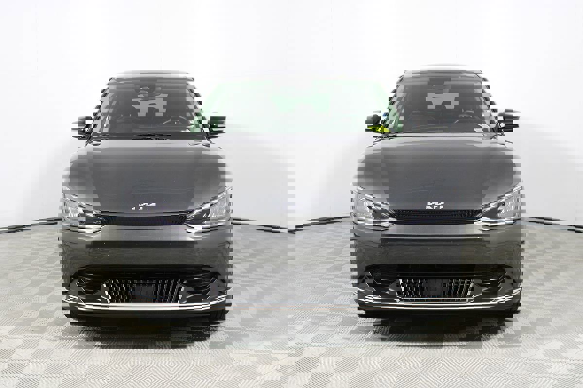 Used 2024 Kia EV6 Light RWD image 30