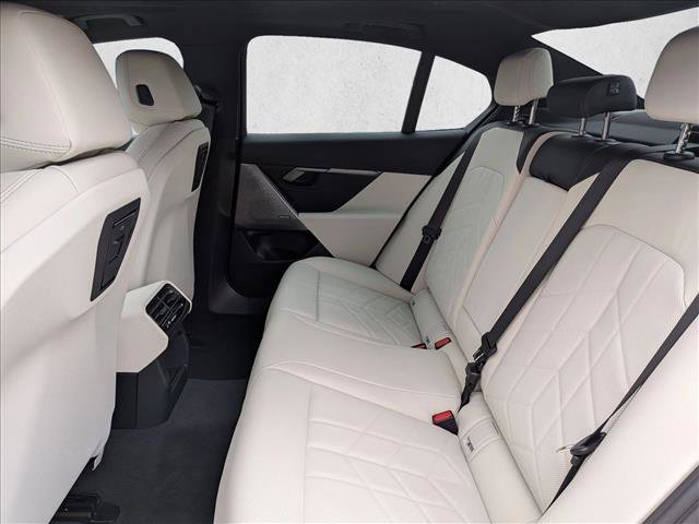 Used 2026 BMW 530i w/ M Sport Package image 16