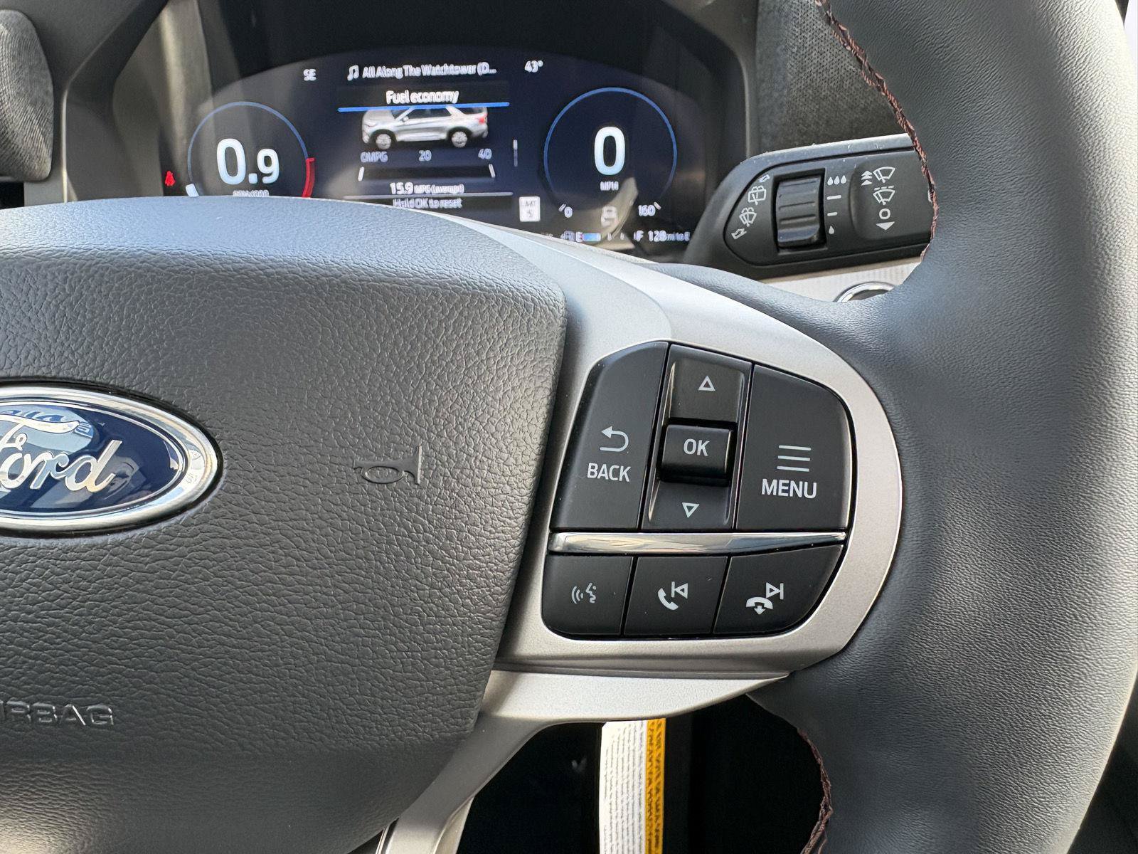New 2026 Ford Explorer Active w/ Active Comfort Package AWD/4WD image 11