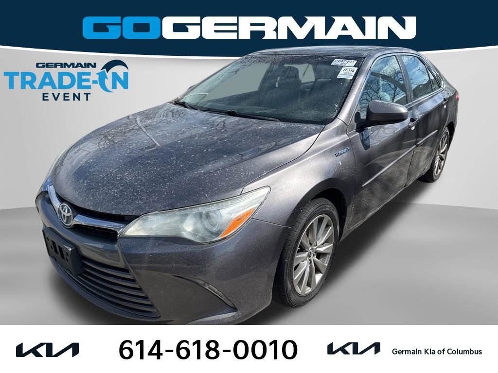 Used 2017 Toyota Camry XLE