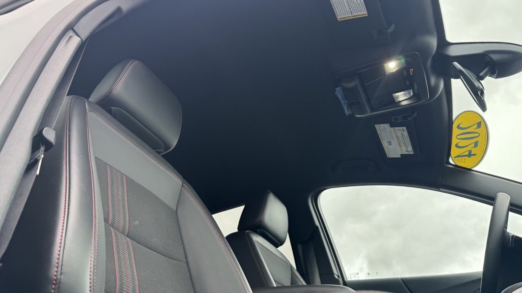 Used 2024 Chevrolet Equinox RS image 19