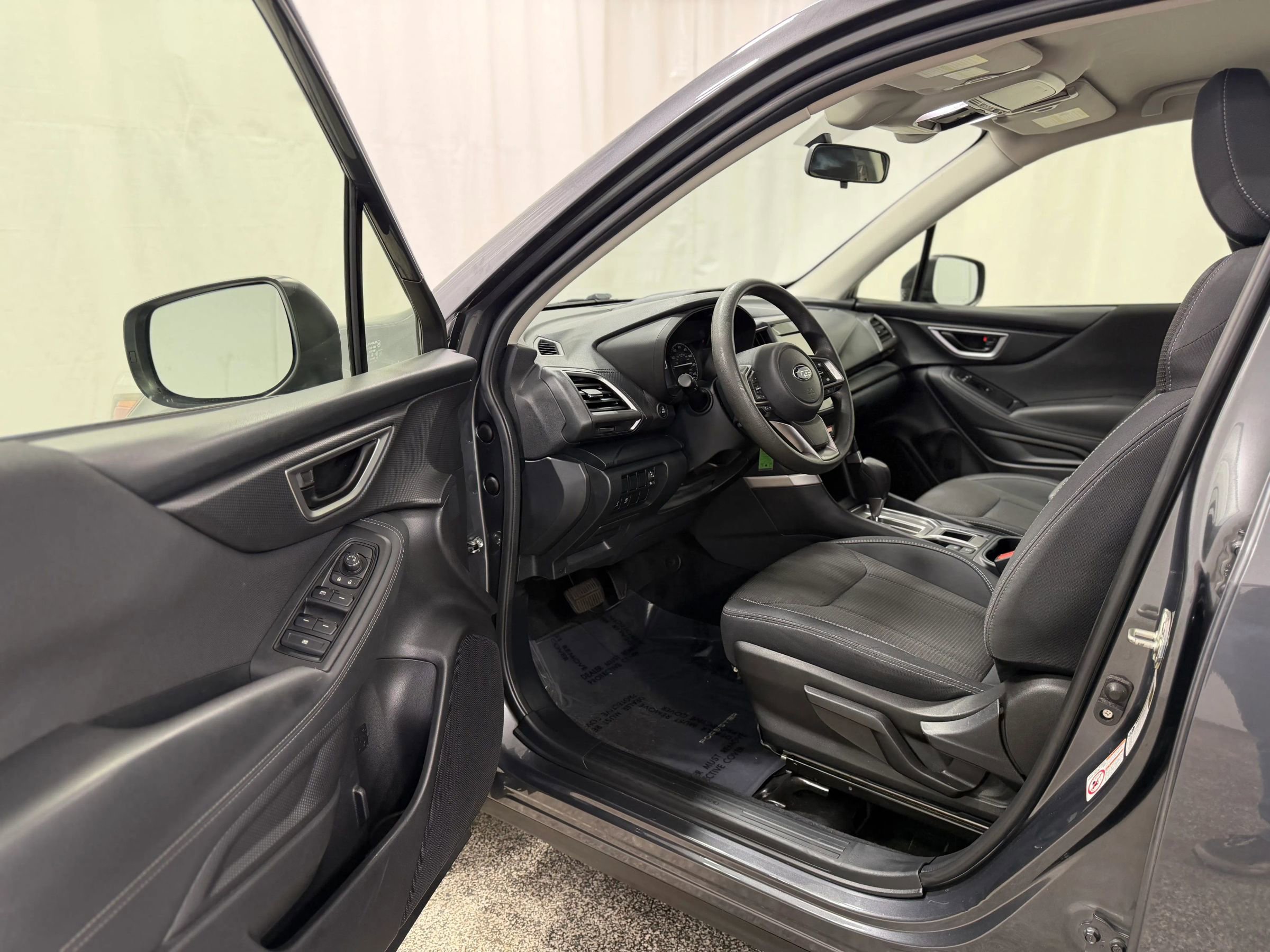 Used 2020 Subaru Forester AWD/4WD image 10