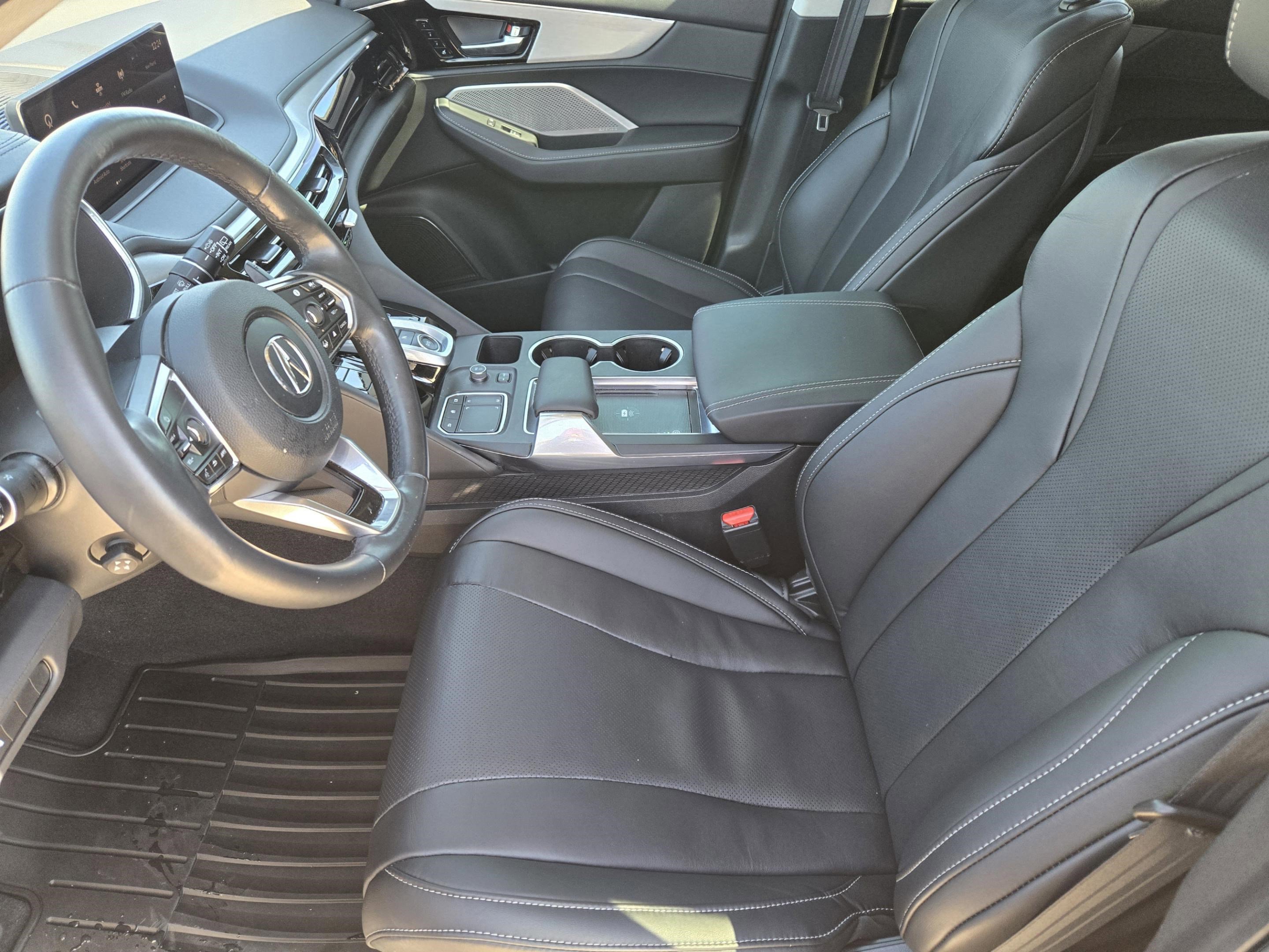 Certified 2024 Acura MDX FWD w/ Technology Package image 11