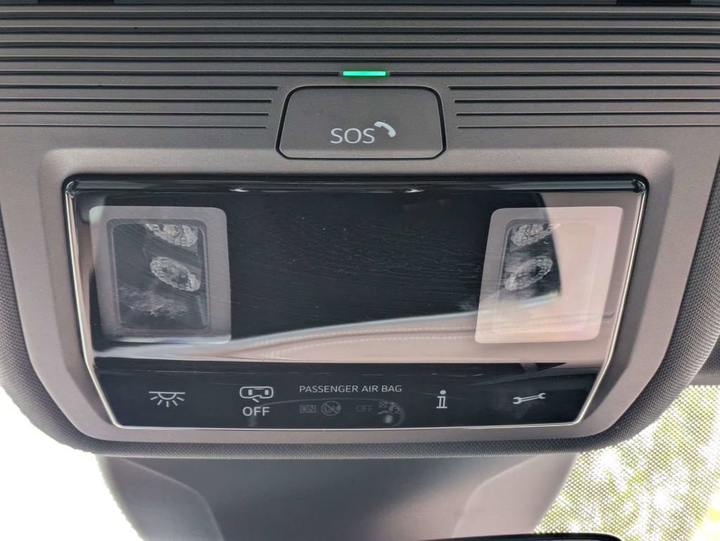 Certified 2023 Volkswagen ID.4 Pro image 21