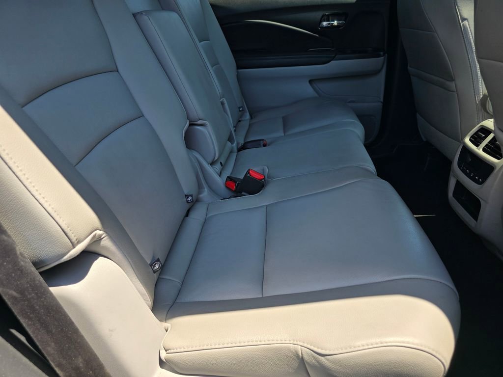 Used 2017 Honda Pilot EX-L image 14