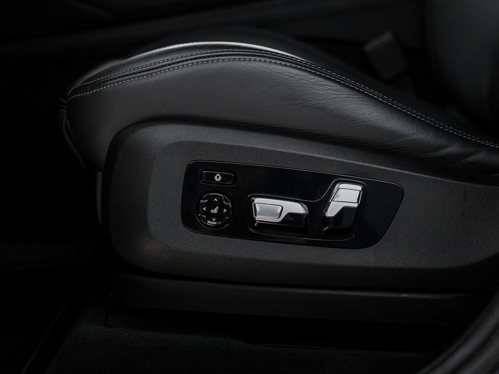 Used 2024 BMW X5 M Competition w/ Executive Package image 31