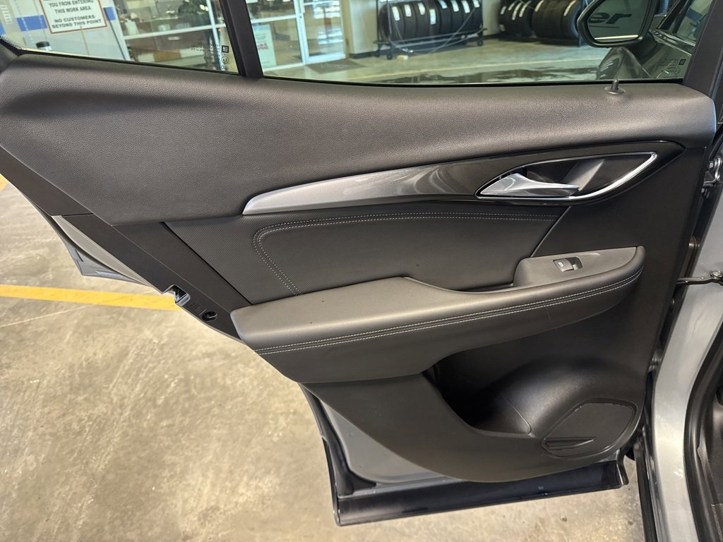 Used 2025 Buick Envision Preferred image 26