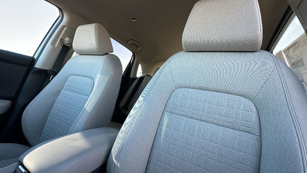 New 2026 Honda HR-V LX image 11