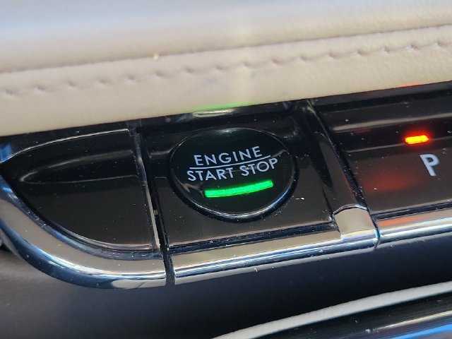 Used 2023 Lincoln Nautilus Reserve AWD/4WD image 17