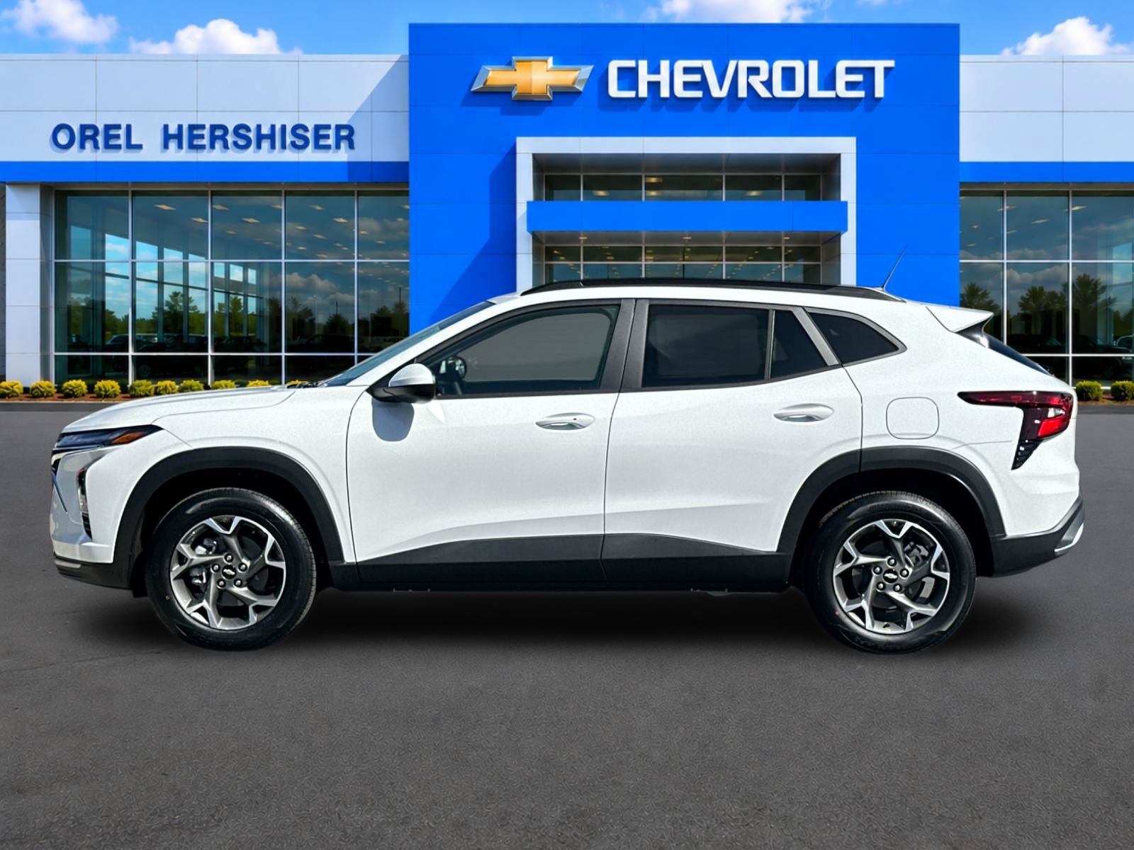 New 2026 Chevrolet Trax LT w/ LT Convenience Package FWD image 7