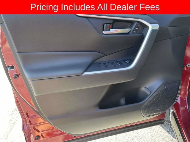 Used 2022 Toyota RAV4 XLE Premium AWD/4WD image 19
