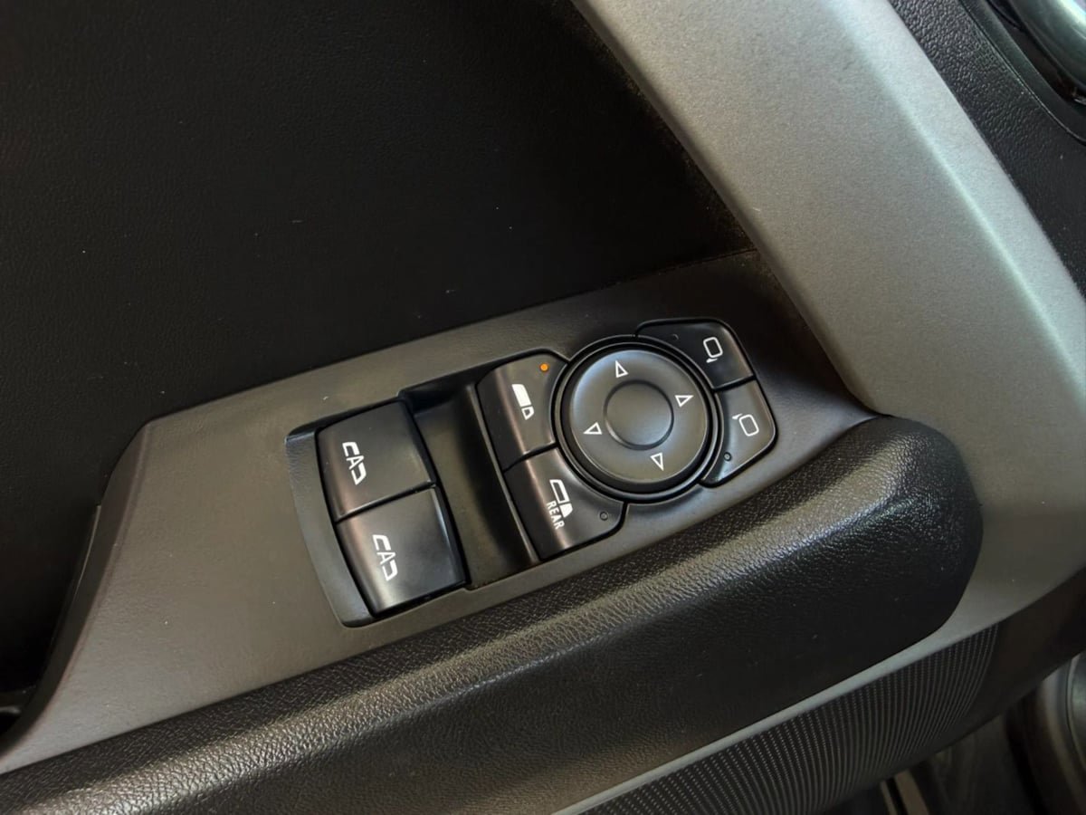 Used 2016 Chevrolet Camaro LT w/ RS Package RWD image 43